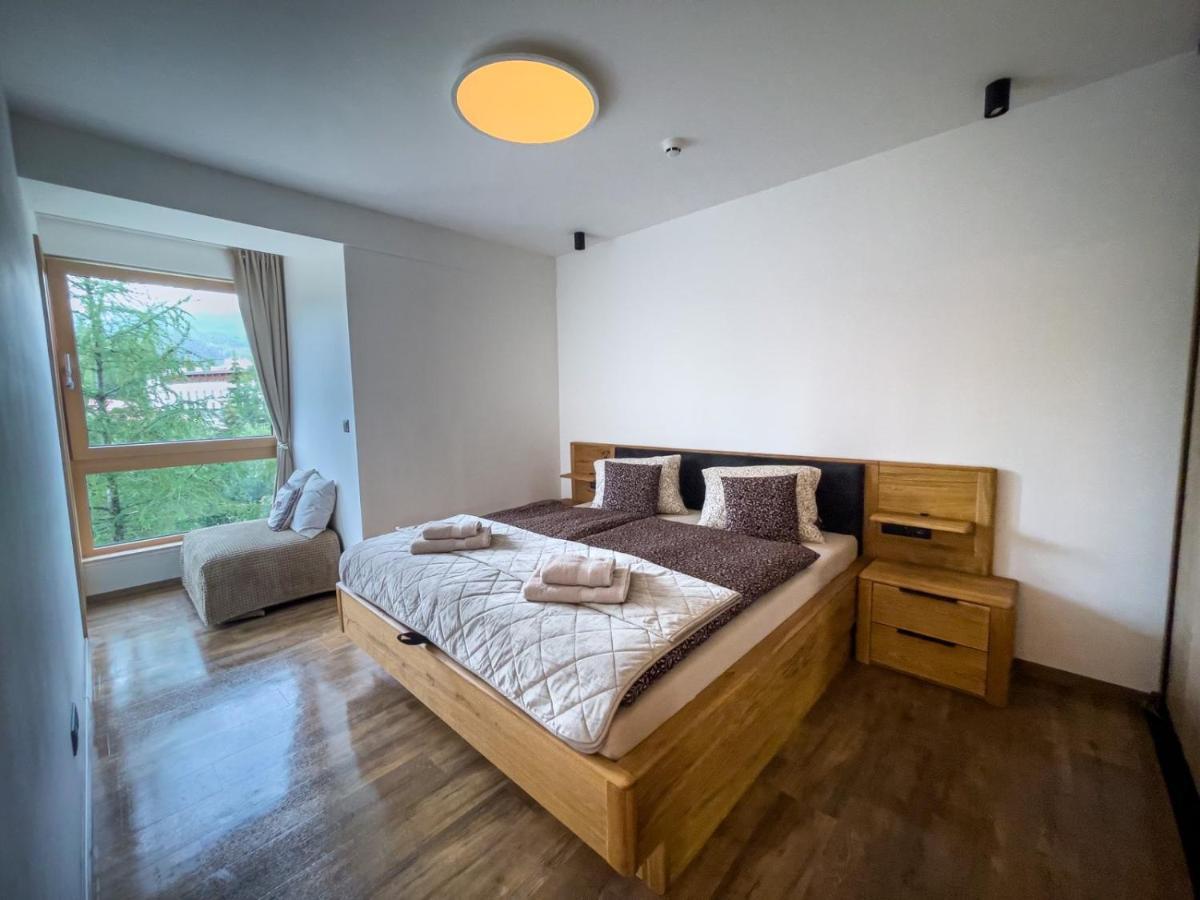 Apartman S Vyhladom Na Stity Ovruc 312 Štrbské Pleso Exteriör bild