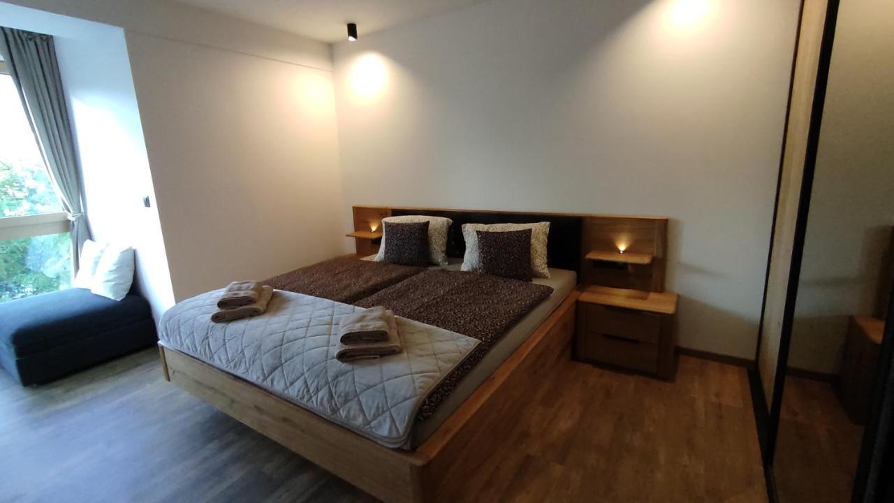Apartman S Vyhladom Na Stity Ovruc 312 Štrbské Pleso Exteriör bild