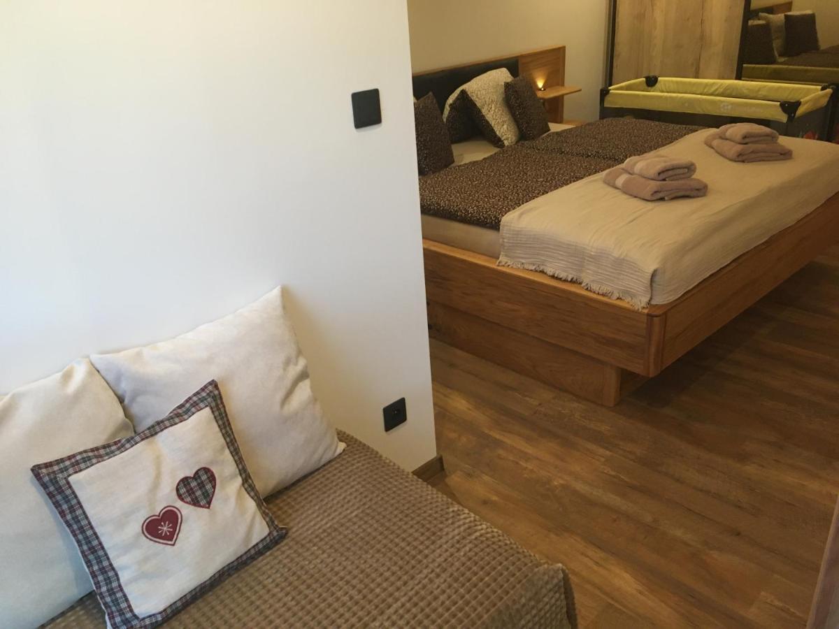 Apartman S Vyhladom Na Stity Ovruc 312 Štrbské Pleso Exteriör bild