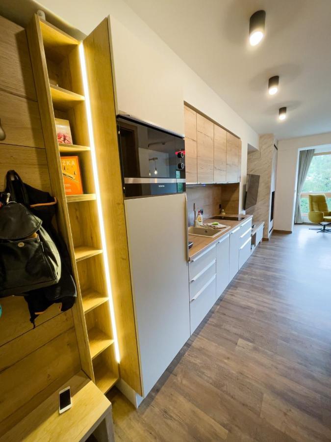 Apartman S Vyhladom Na Stity Ovruc 312 Štrbské Pleso Exteriör bild