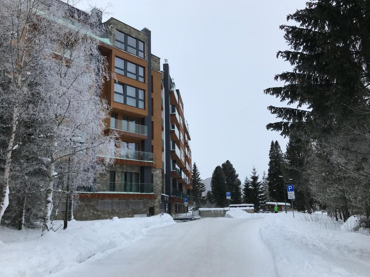 Apartman S Vyhladom Na Stity Ovruc 312 Štrbské Pleso Exteriör bild